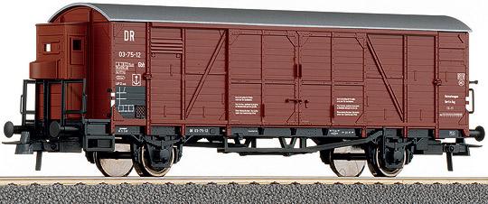 Box car for Ferry service with brakemans cabin<br /><a href='images/pictures/Roco/66254.jpg' target='_blank'>Full size image</a>